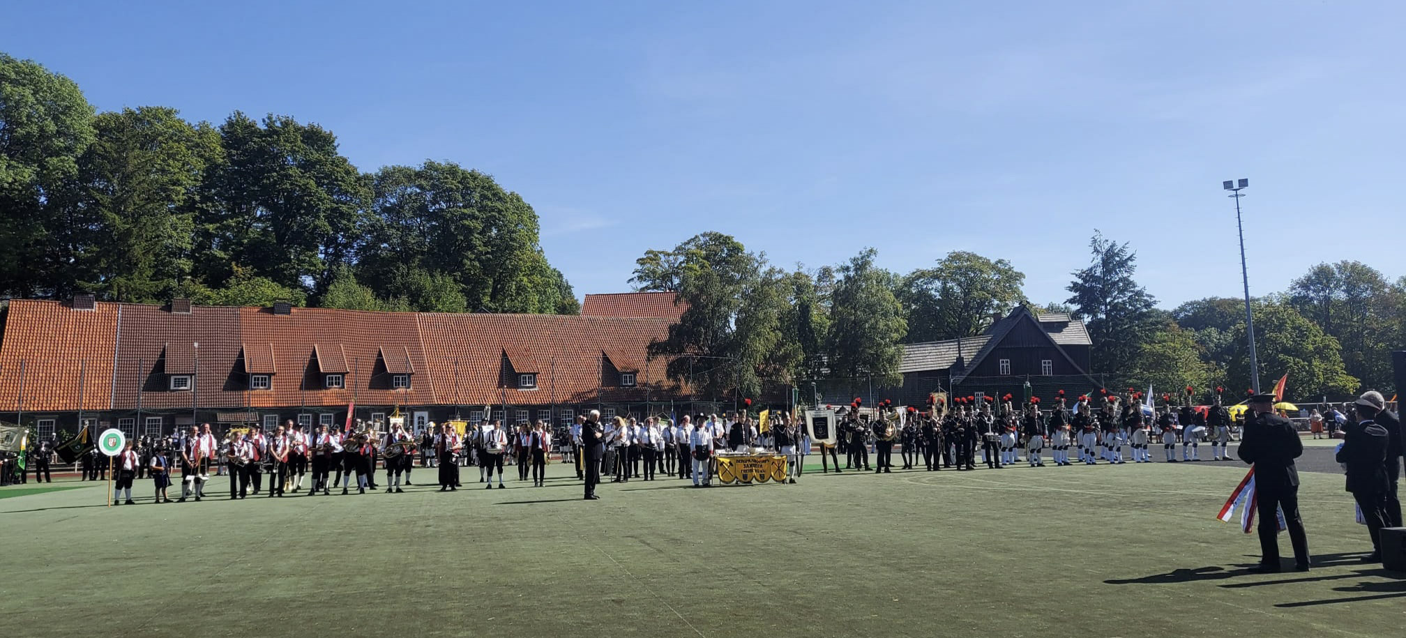 Aufstellung vor der Grube Samson Bergparade 2023